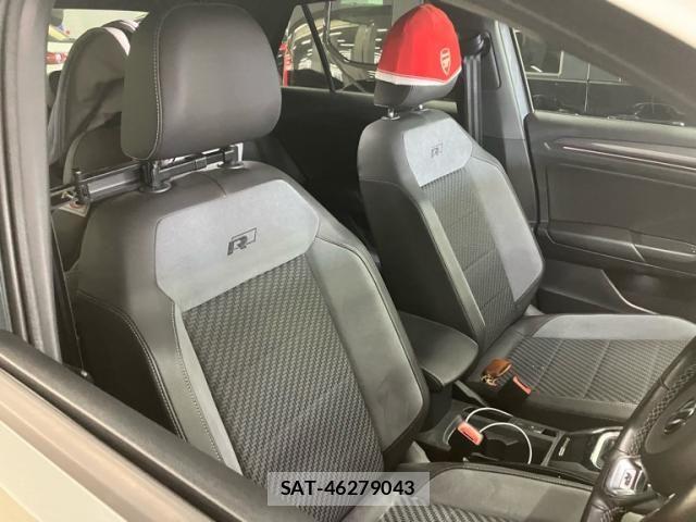 VolksWagen T-ROC 2021-05 6915436-12