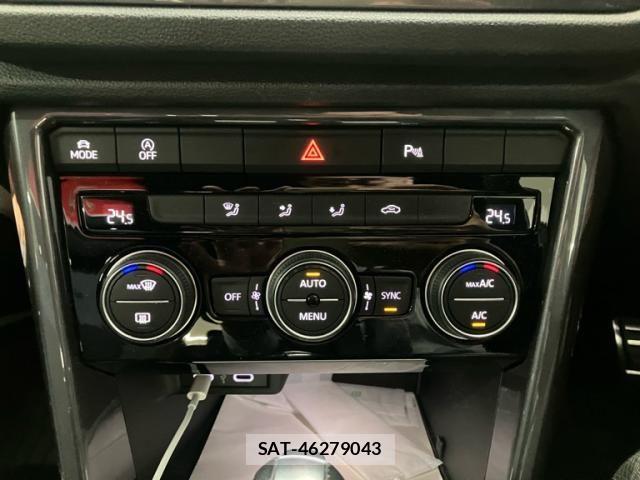 VolksWagen T-ROC 2021-05 6915436-15