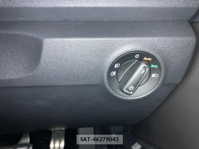 VolksWagen T-ROC 2021-05 6915436-17