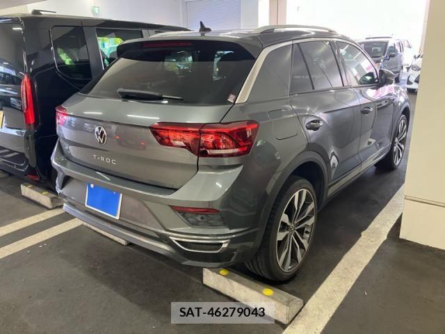 VolksWagen T-ROC 2021-05 6915436-2
