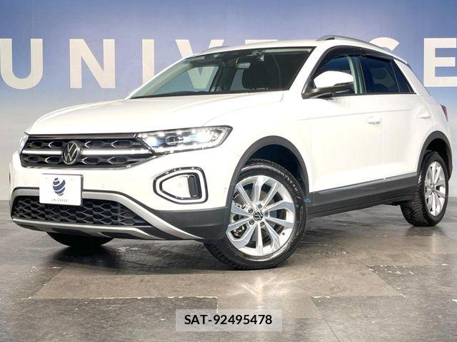VolksWagen T-ROC 2023-03 6915438-10