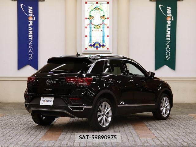 VolksWagen T-ROC 2022-02 6999190-2