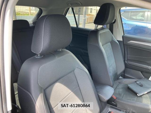 VolksWagen T-ROC 2022-07 7061403-10