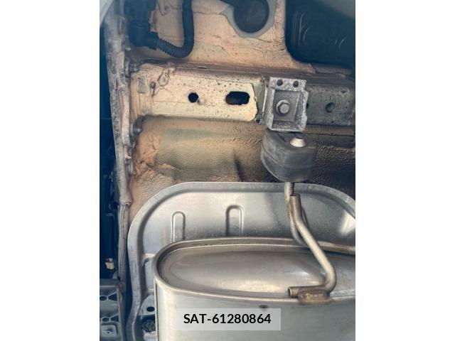 VolksWagen T-ROC 2022-07 7061403-14