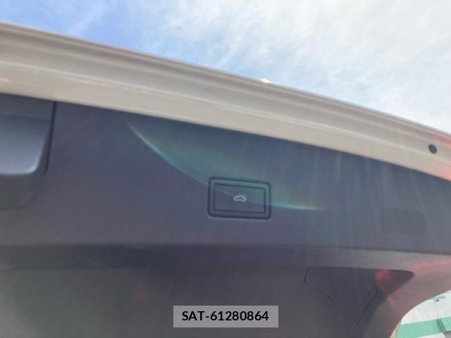 VolksWagen T-ROC 2022-07 7061403-15