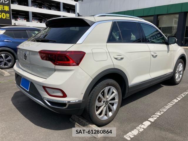 VolksWagen T-ROC 2022-07 7061403-4