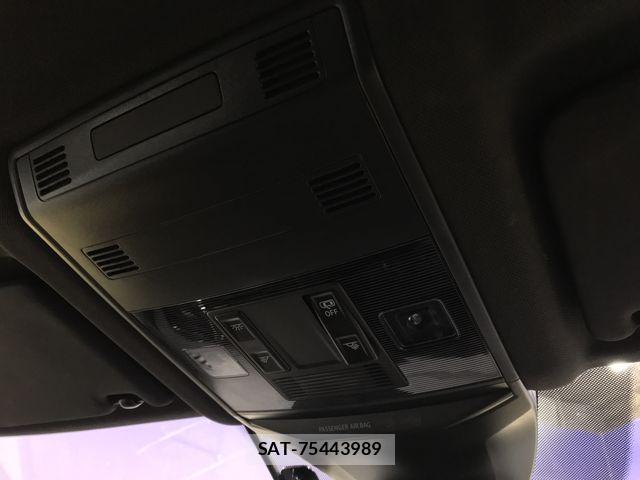 VolksWagen T-ROC 2023-11 7061404-22