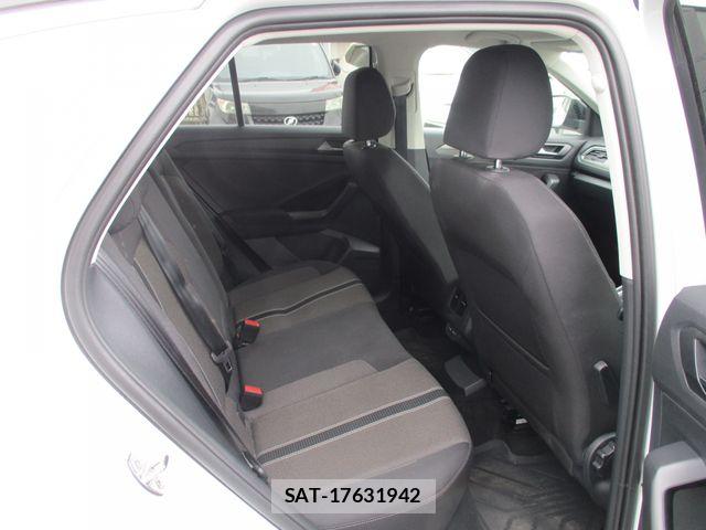 VolksWagen T-ROC 2021-05 7061402-12
