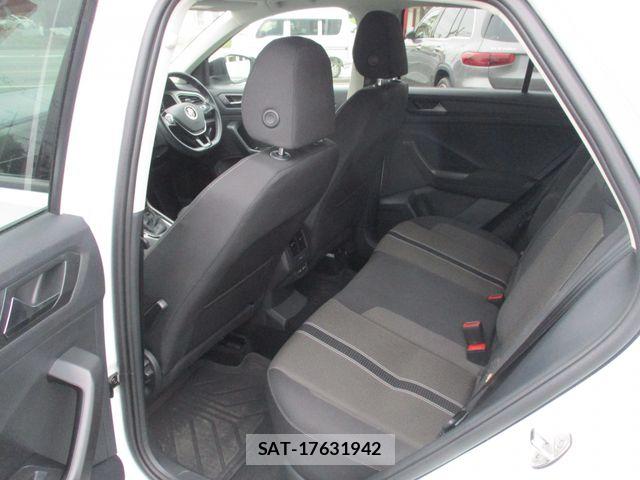 VolksWagen T-ROC 2021-05 7061402-16