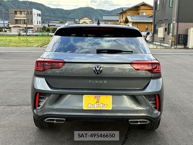 VolksWagen T-ROC 2023-02 7061401-9
