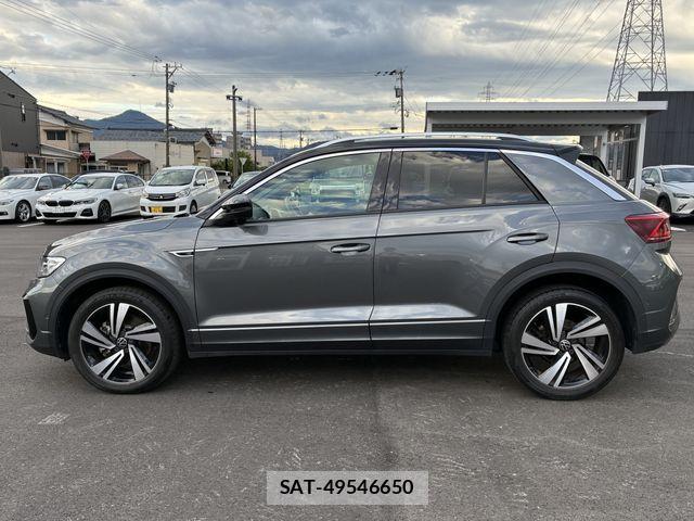 VolksWagen T-ROC 2023-02 7061401-11