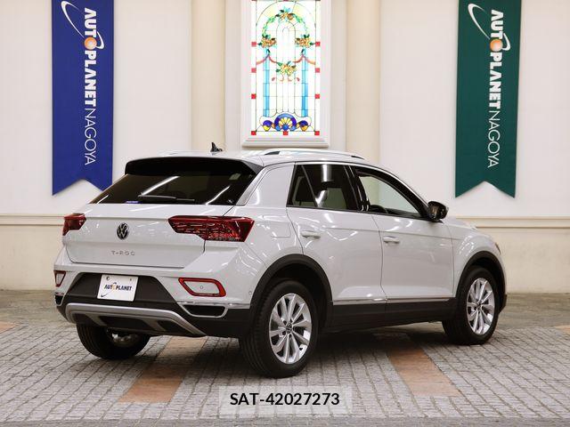 VolksWagen T-ROC 2024-01 7227182-2