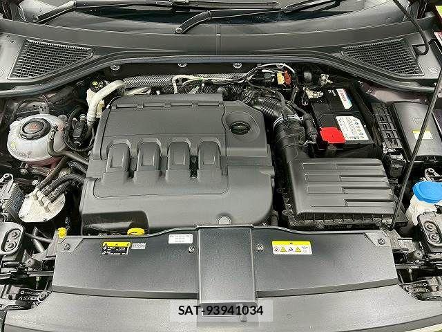 VolksWagen T-ROC 2022-10 7227177-19