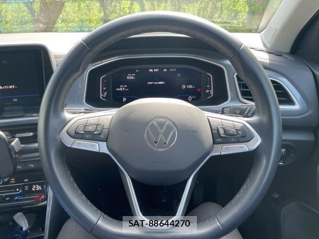 VolksWagen T-ROC 2023-06 7227181-17
