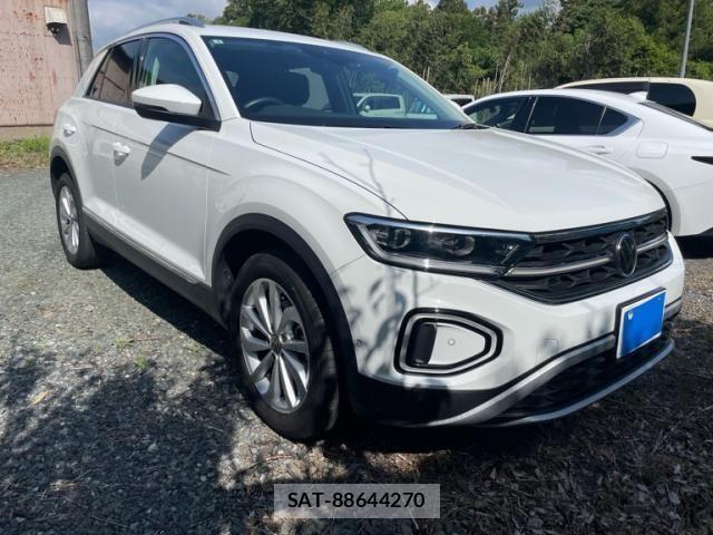 VolksWagen T-ROC 2023-06 7227181-1