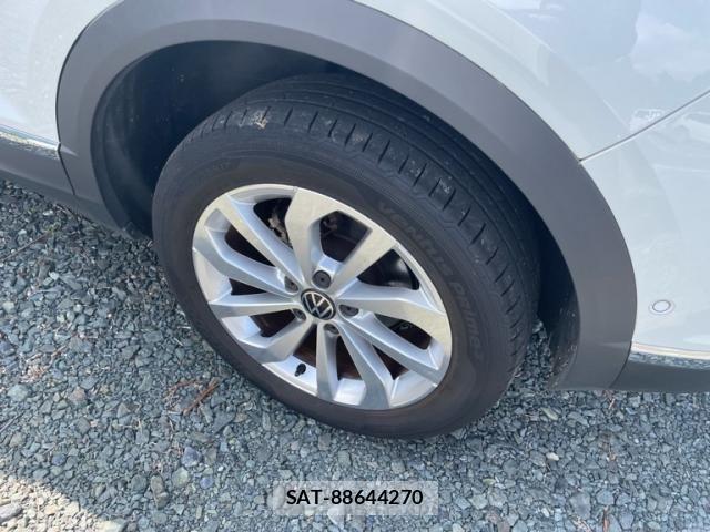 VolksWagen T-ROC 2023-06 7227181-7