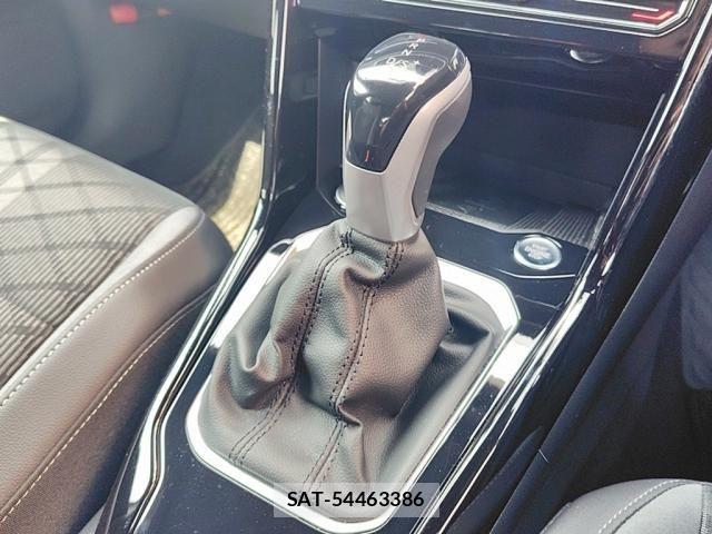 VolksWagen T-ROC 2023-06 7227178-25