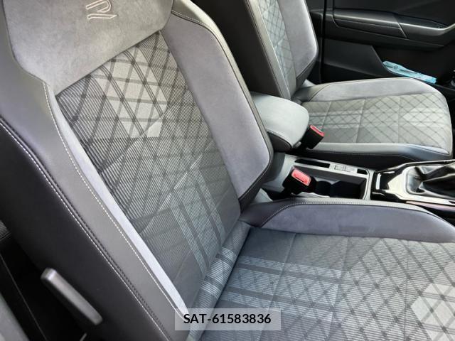 VolksWagen T-ROC 2023-07 7227179-12