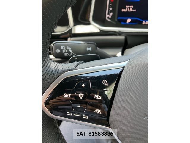 VolksWagen T-ROC 2023-07 7227179-17