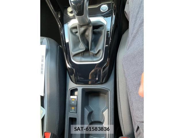 VolksWagen T-ROC 2023-07 7227179-19