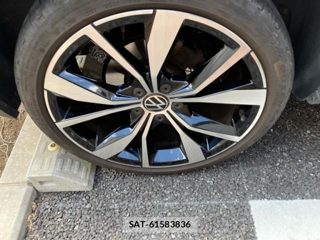 VolksWagen T-ROC 2023-07 7227179-3
