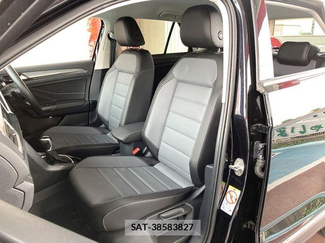 VolksWagen T-ROC 2024-04 7331228-24