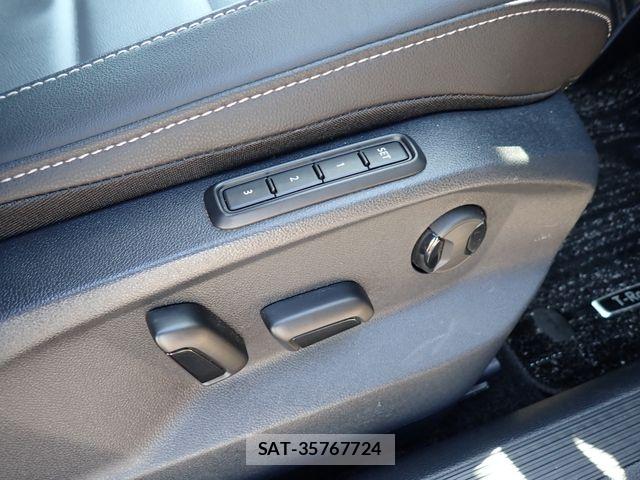 VolksWagen T-ROC 2023-07 7331229-25