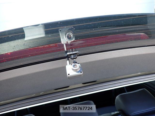 VolksWagen T-ROC 2023-07 7331229-29
