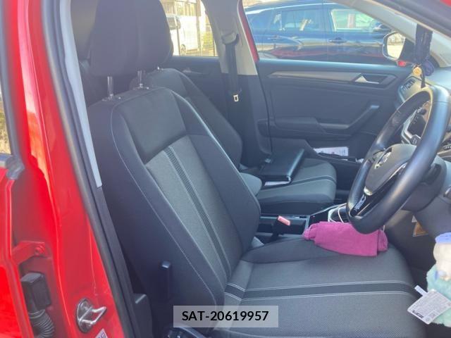 VolksWagen T-ROC 2020-12 7331237-10