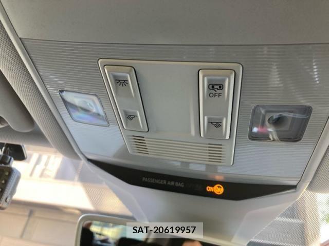 VolksWagen T-ROC 2020-12 7331237-23