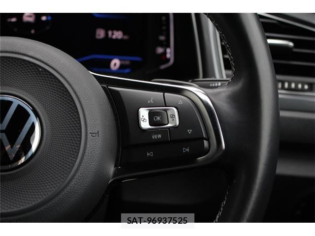 VolksWagen T-ROC 2021-08 7360507-11