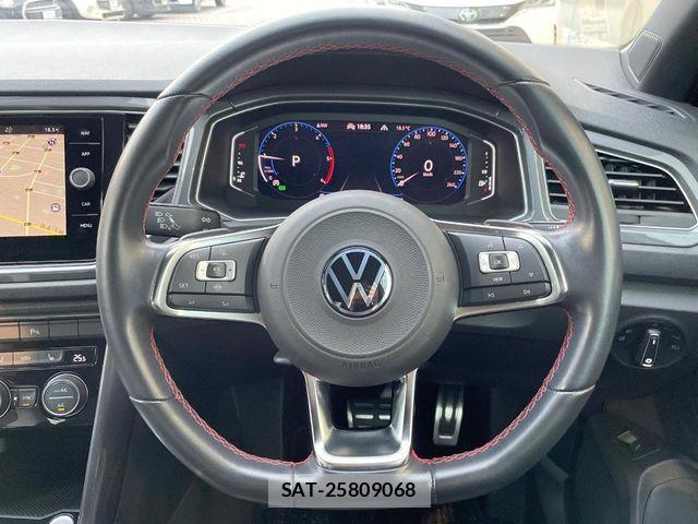 VolksWagen T-ROC 2021-08 7360506-10