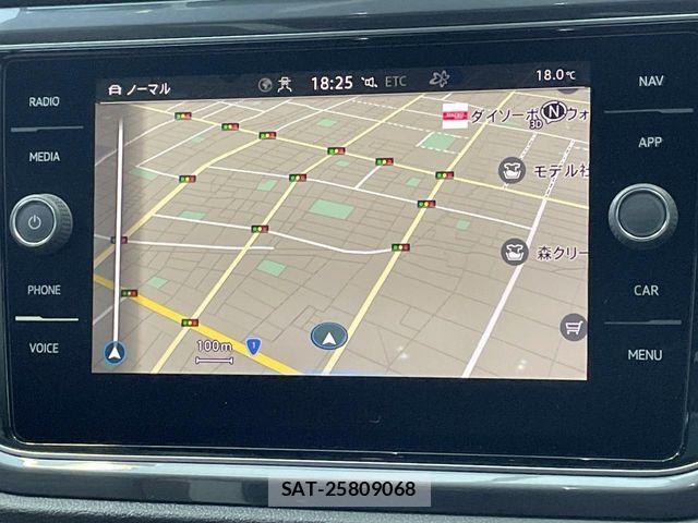 VolksWagen T-ROC 2021-08 7360506-3