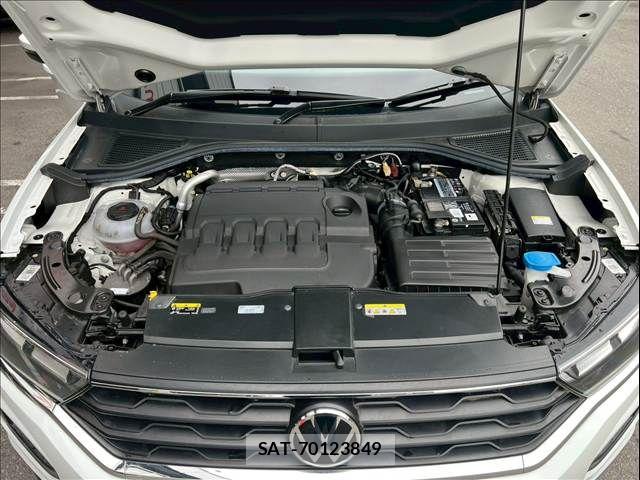 VolksWagen T-ROC 2021-05 7360503-11
