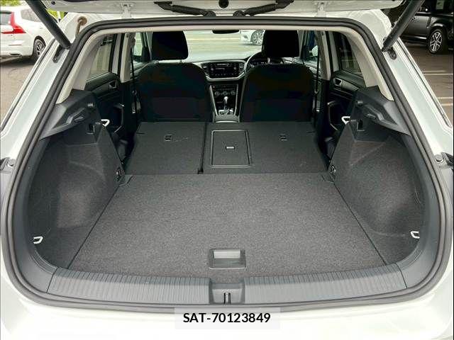 VolksWagen T-ROC 2021-05 7360503-17