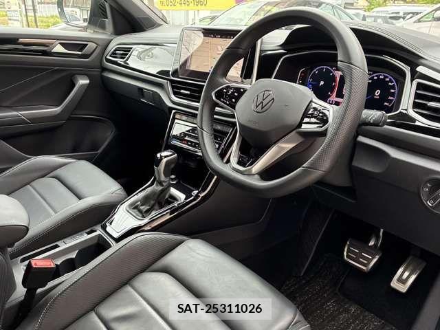 VolksWagen T-ROC 2023-07 7458867-14