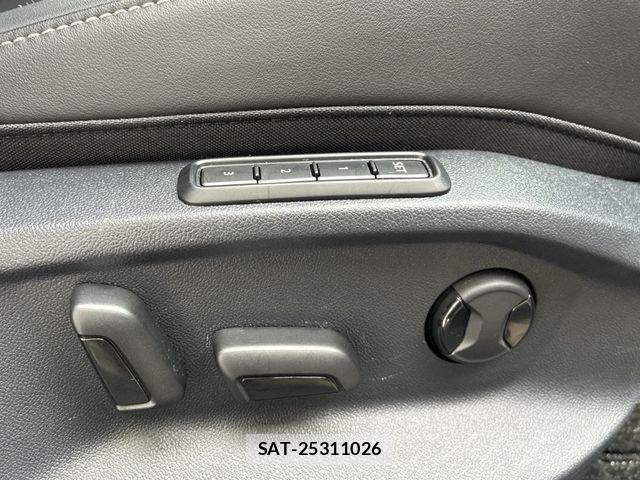 VolksWagen T-ROC 2023-07 7458867-25