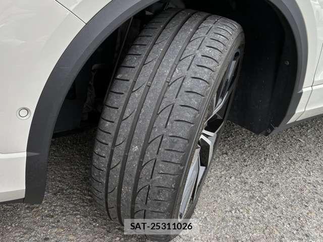 VolksWagen T-ROC 2023-07 7458867-7