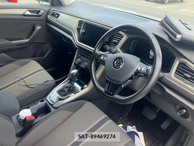 VolksWagen T-ROC 2022-03 7458870-10