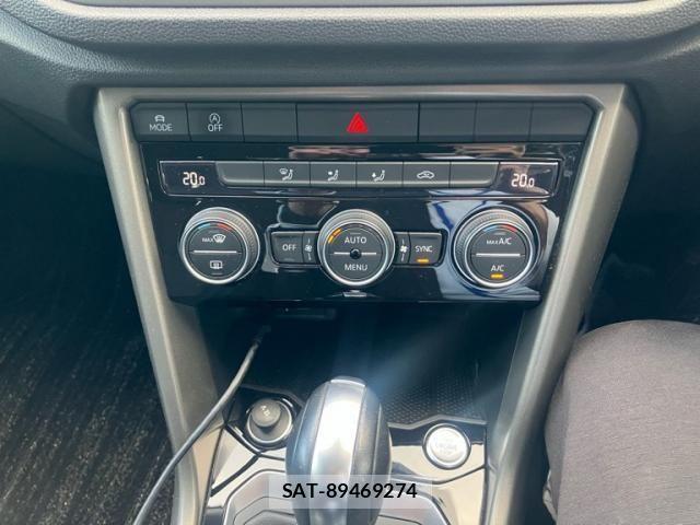 VolksWagen T-ROC 2022-03 7458870-23