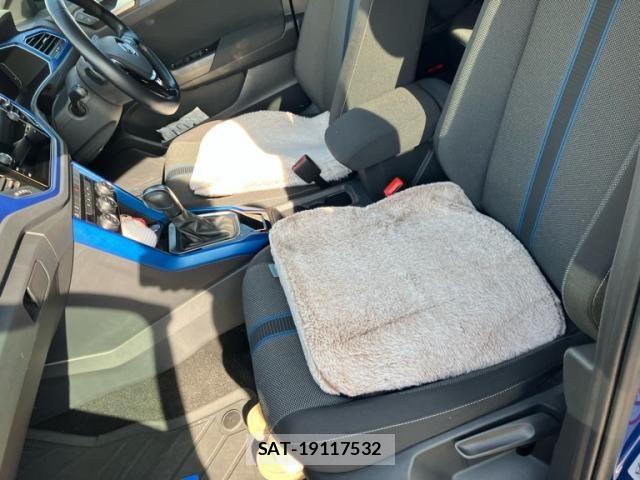 VolksWagen T-ROC 2021-04 7458868-10