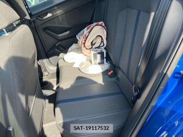 VolksWagen T-ROC 2021-04 7458868-11