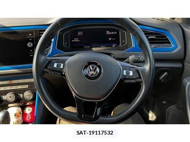 VolksWagen T-ROC 2021-04 7458868-14
