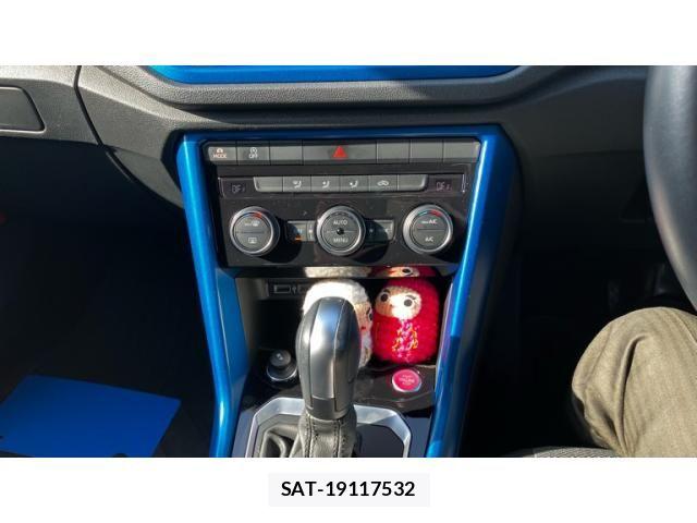 VolksWagen T-ROC 2021-04 7458868-21