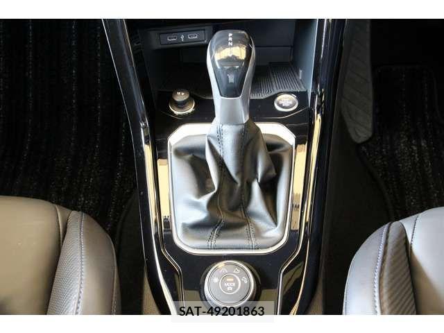 VolksWagen T-ROC 2024-05 7510464-14
