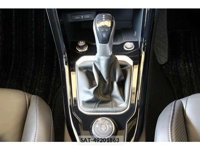 VolksWagen T-ROC 2024-05 7510464-18
