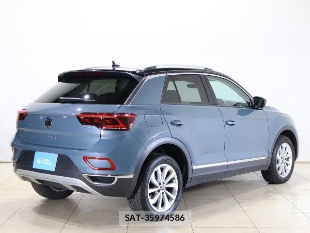 VolksWagen T-ROC 2023-12 7503790-1
