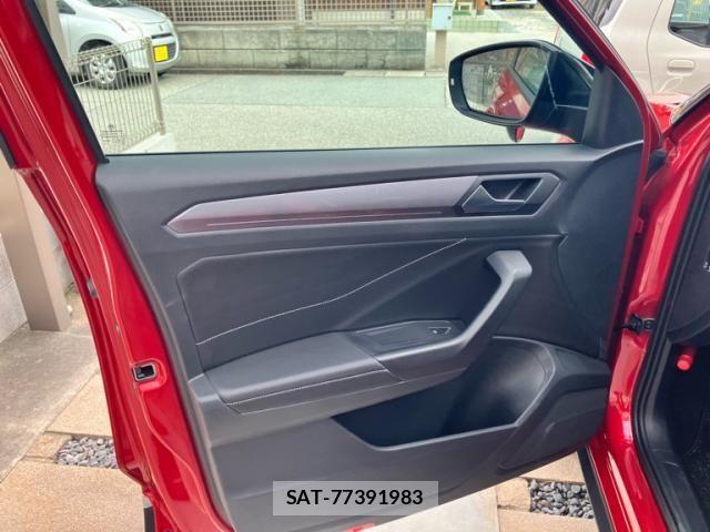 VolksWagen T-ROC 2022-12 7621374-11