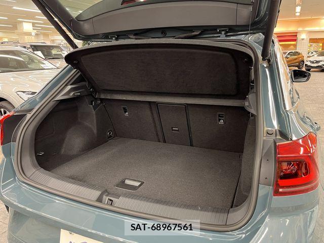 VolksWagen T-ROC 2022-10 7621372-6