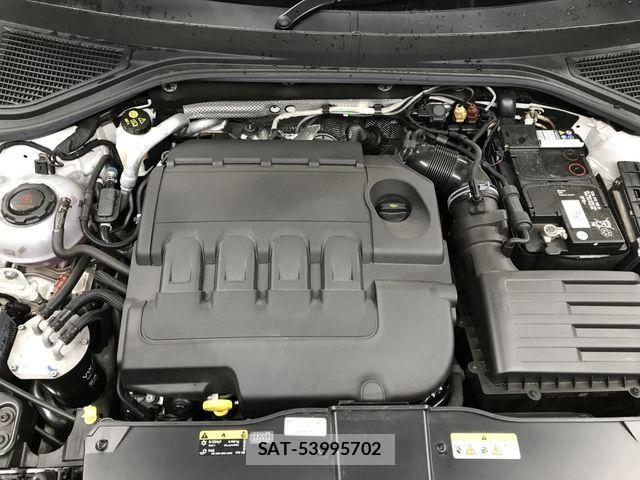VolksWagen T-ROC 2023-06 7621370-29